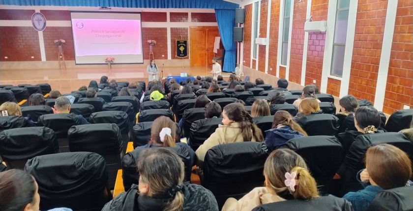 Nuestros funcionarios/as participan de un taller de Salvaguarda
